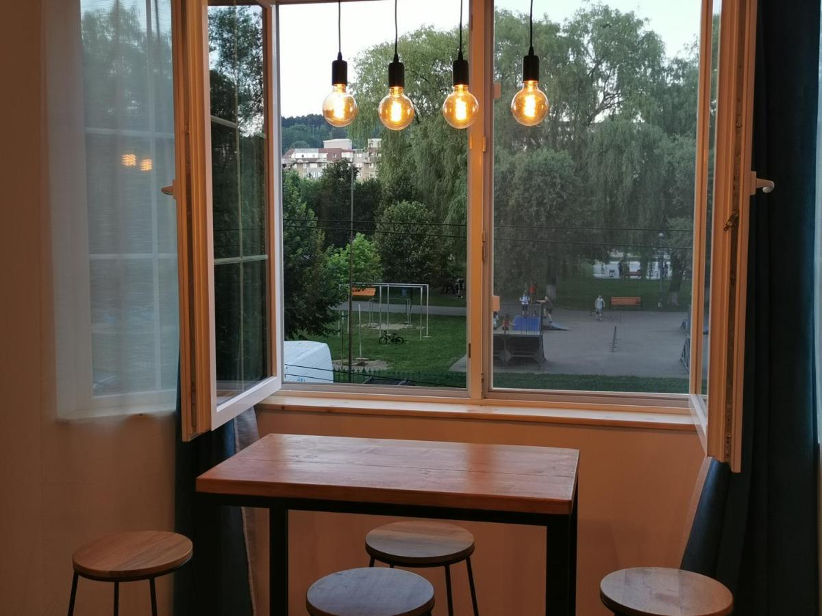 Central Park Studio Petroşani Екстериор снимка